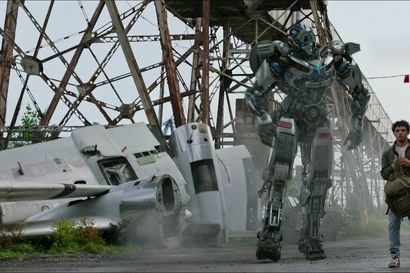 Elokuva-arvio: Uusin Transformers on hauskempi ja viihdyttävämpi kuin edeltäjänsä