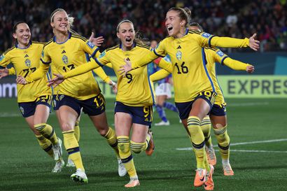 Ruotsi upotti Japanin nitro-otteluksi kehkeytyneessä MM-puolivälierässä