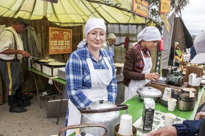 ”Ollaan syli auki kaikille” – Rovaniemen Wanhat Markkinat järjestettiin jo kolmannentoista kerran,  tukensa sai sekä Ukrainan sotaevakot että vastasyntyneet lappilaiset