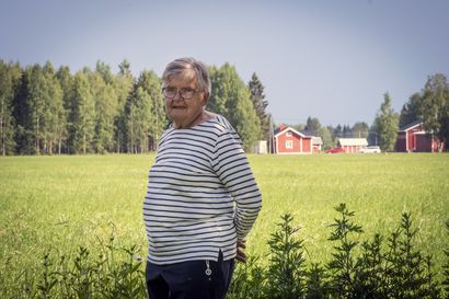 "Tiet olivat huonoja ja kaikki kaukana – olimme silti onnellisia", sanoo Ketolanperällä 60 vuotta asunut Leila Heikkinen