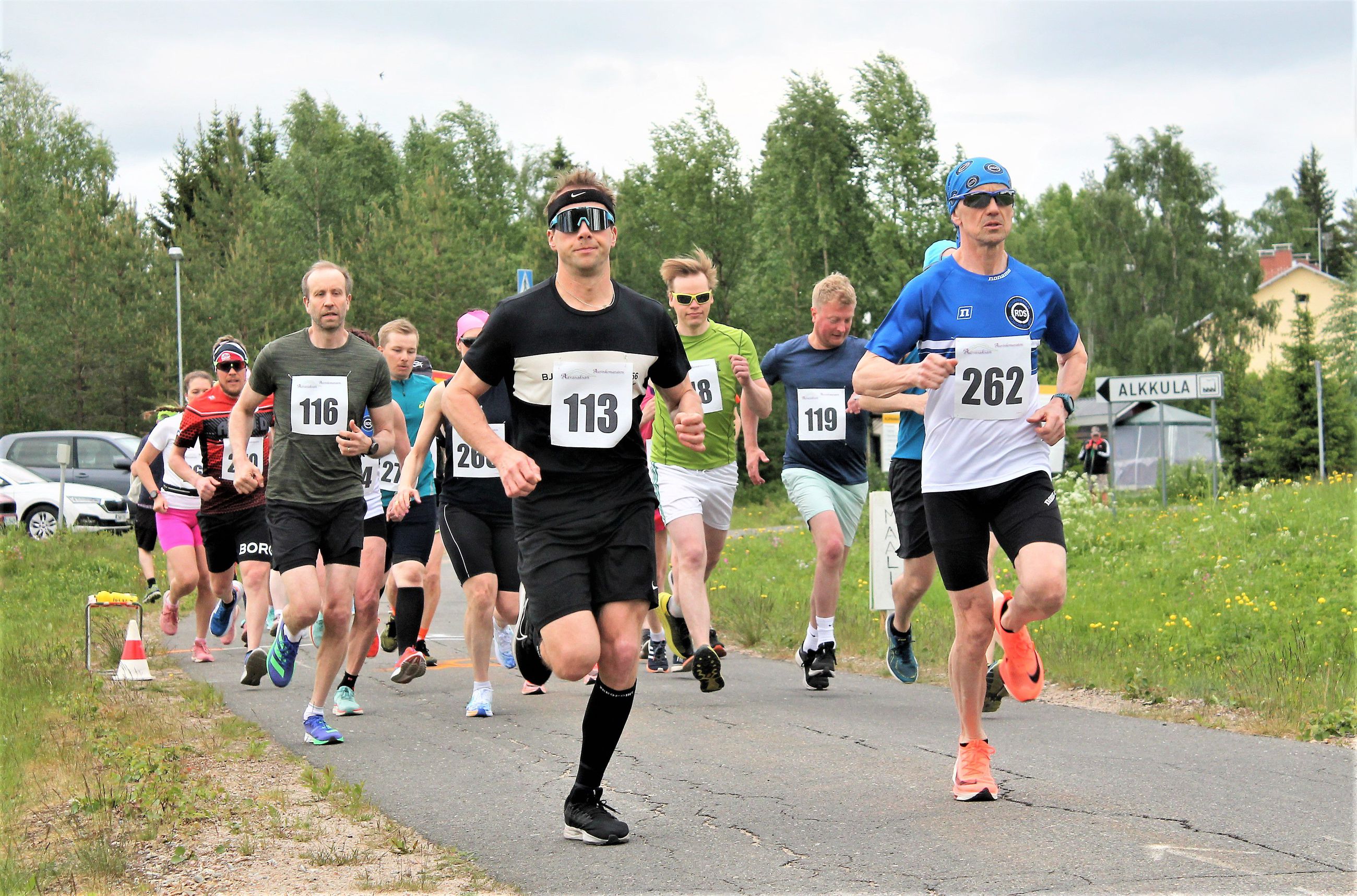 Jussi Herttula ja Veijo Honkaniemi karkasivat jo startissa.