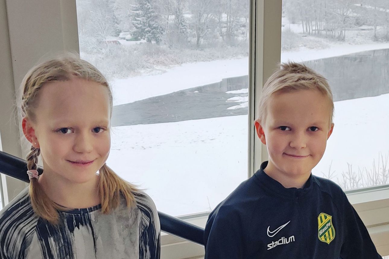 Oululaiset Elviira ja Viljami pääsevät juhlimaan itsenäisyyttä Säätytalolle pääministerin kanssa – "Toivon, että siellä olisi hyviä herkkuja ja että olisi kivaa"