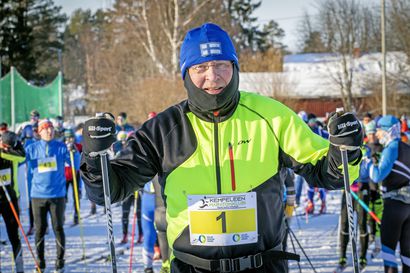 46 vuotta sitten Pertti Sankilampi otti vastaan ensimmäisen paralympiakultansa, tänään hän lähti Pertin lenkille 349:n muun hiihtäjän kanssa