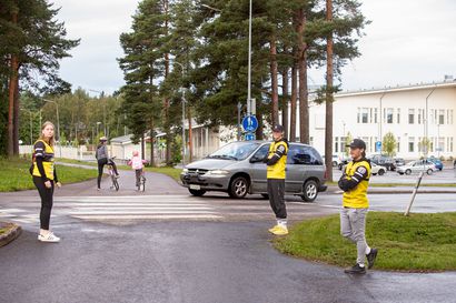 Kouluissa alkoi arkinen aherrus – Raahessa aloittaa tänä lukuvuonna 260 ekaluokkalaista