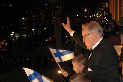 Kun korona heikensi Ahtisaaren terveydentilaa keväällä 2020, Rauli Virtanen totesi: "Lämmintä asennetta ja kansainvälisyyttä tarvitaan enemmän kuin koskaan"