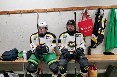 Pyhäsalmelta Ouluun lätkän perässä – Special Hockey tarjoaa erityis­nuorille ja -aikuisille mahdollisuuden pelata jääkiekkoa vertaisseurassa