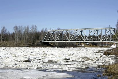 Tulvakevät alkaa Lapissa maltillisena – Tornionjoelle ennakoidaan tavallista suurempaa tulvaa, Simojoella virtaama kasvaa viikonloppuna