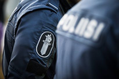 Auto törmäsi iäkkääseen pyöräilijään suojatiellä Ivalossa – poliisi pyytää näköhavaintoja tapahtumasta