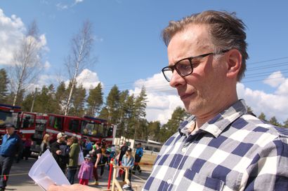 Hyttikallion koulun rehtori Risto Klasila: "Poliisi tutkii valvontakamerakuvista, mitä on tapahtunut"