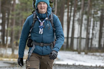 Oskari Pajunpää, 18, on tottunut nukkumaan ulkona talvellakin – Hän listaa omat varustevinkkinsä lämpimänä pysymiseen