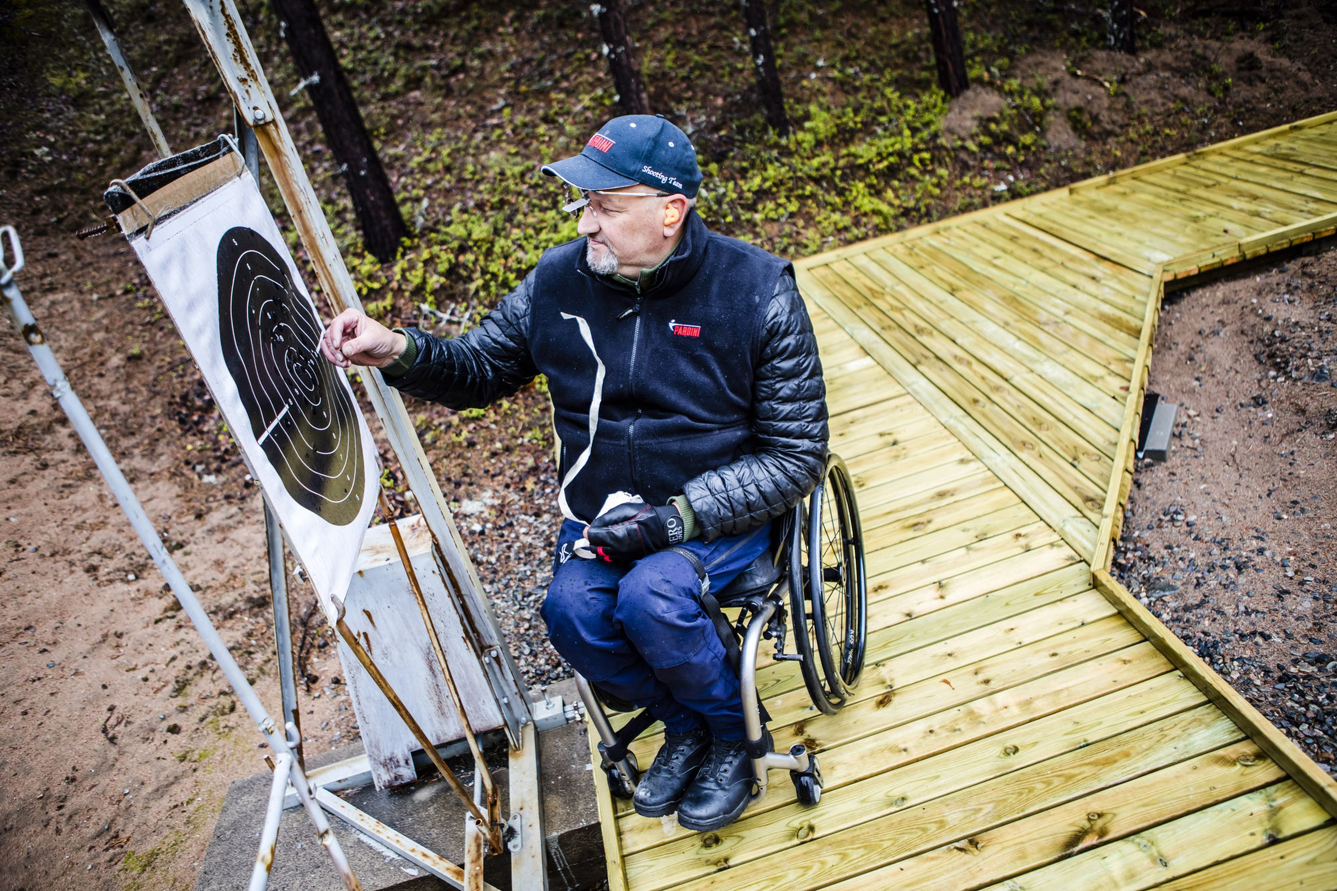 Esteetön ampumapaikka rakennettiin talkoilla | Lapin Kansa