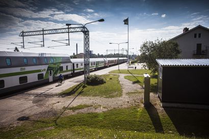 Yöjuna Helsingistä Kemijärvelle on myöhässä yli kaksi tuntia – liikenteenohjausjärjestelmän vika on saatu korjattua