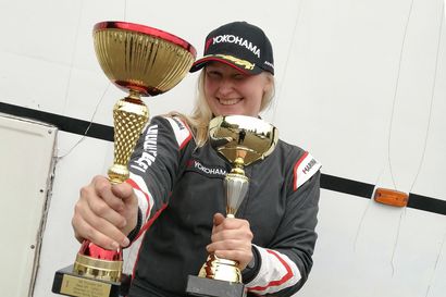 Milla Mäkelä ajoi V8 Thunder-luokassa SM-hopeaa – Mäkelä Racing Teamin yhteistyöllä saavutettua menestystä juhlitaan tiistaina mitalikahvit tarjoten