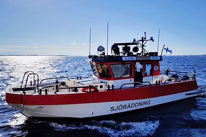 Meri-Lapin Meripelastusseuralle uusi pelastusalus – "Tällä aluksella pystymme nyt paremmin vastaamaan lisääntyneen vesiliikenteen haasteisiin Perämeren alueella"