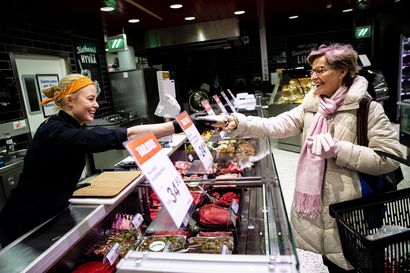Naudanlihan myynnissä eroja kauppaketjuissa – K-kaupoissa lihaa on myyty vuoden mittaan tuttuun tapaan, S-ryhmässä havaittu on viitteitä, että lihansyönti on käännöspisteessään