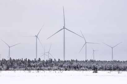 Suomi on jo Euroopan kolmanneksi suurin tuulivoimarakentaja – eniten uutta kapasiteettia pystytettiin Pyhäjoelle