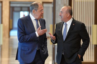 Venäjän ja Turkin ulkoministerit pääsivät yhteisymmärrykseen Mustanmeren viljakuljetuksista ruokakriisin helpottamiseksi