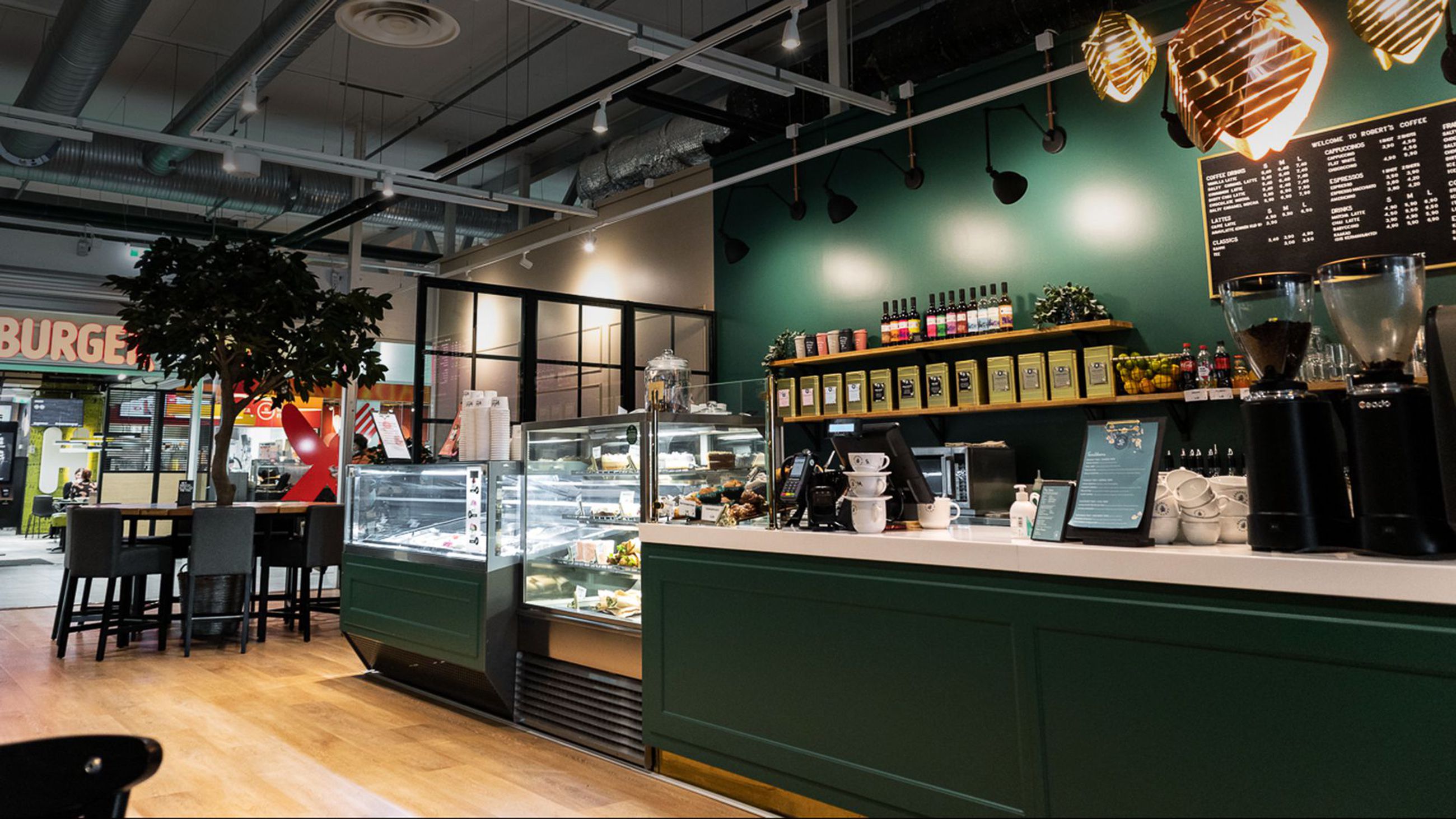 Rakkaudesta kahvilakulttuuriin ja asiakaspalveluun – Sihvosen siskokset  avasivat uuden kahvilan Ideaparkiin | Kaleva