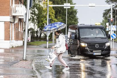 Voimakas matalapaine voi tuoda alkuviikosta vaarallisia sääilmiöitä Suomeen, varoittaa Foreca – tulevien päivien rankimmat sateet painottuvat osin Lappiin