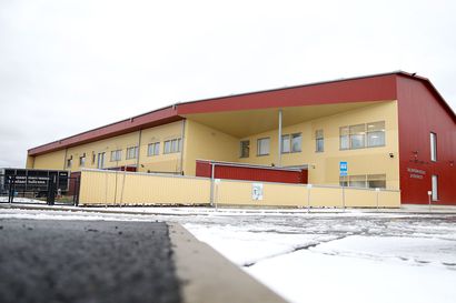 Uusi Salonpään koulu ja päiväkoti on avannut ovensa – "Tuntuu aivan upealta palata moderneihin ja terveisiin tiloihin"