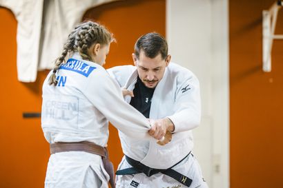 Suomalaiseen judovalmennukseen leveämmät hartiat – rovaniemeläinen Tuomo Seikkula on yksi liiton nuorten valmentajista