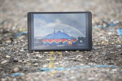 Internetin isossa teltassa – Digireportaasissa tehdään täsmähavaintoja Sodankylän elokuvajuhlien virtuaalisella festivaalialueella