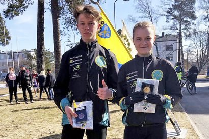 Eveliinalle ja Aarrelle menestystä Raumalla järjestetyistä maantiejuoksun SM-kisoista – Niittomiehille kulta ja pronssi