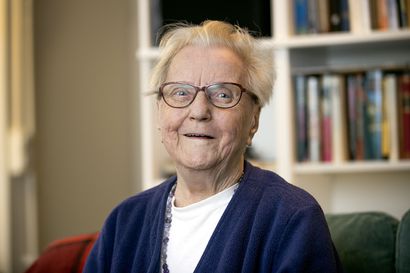 Pro Raahe -mitalisti Anna-Liisa Virta suoritti yliopistoarvosanoja vielä yli 80-vuotiaana