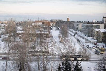 Vastaa kyselyyn: harmittaako Oulun asemakeskuksen jämähtäminen? Miten aluetta pitäisi kehittää?