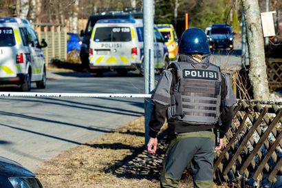 Poliisi: Mies ja nainen ammuttu kuoliaaksi Oulun Välivainiolla, kaksoissurmasta epäilty otettiin kiinni isossa poliisioperaatiossa