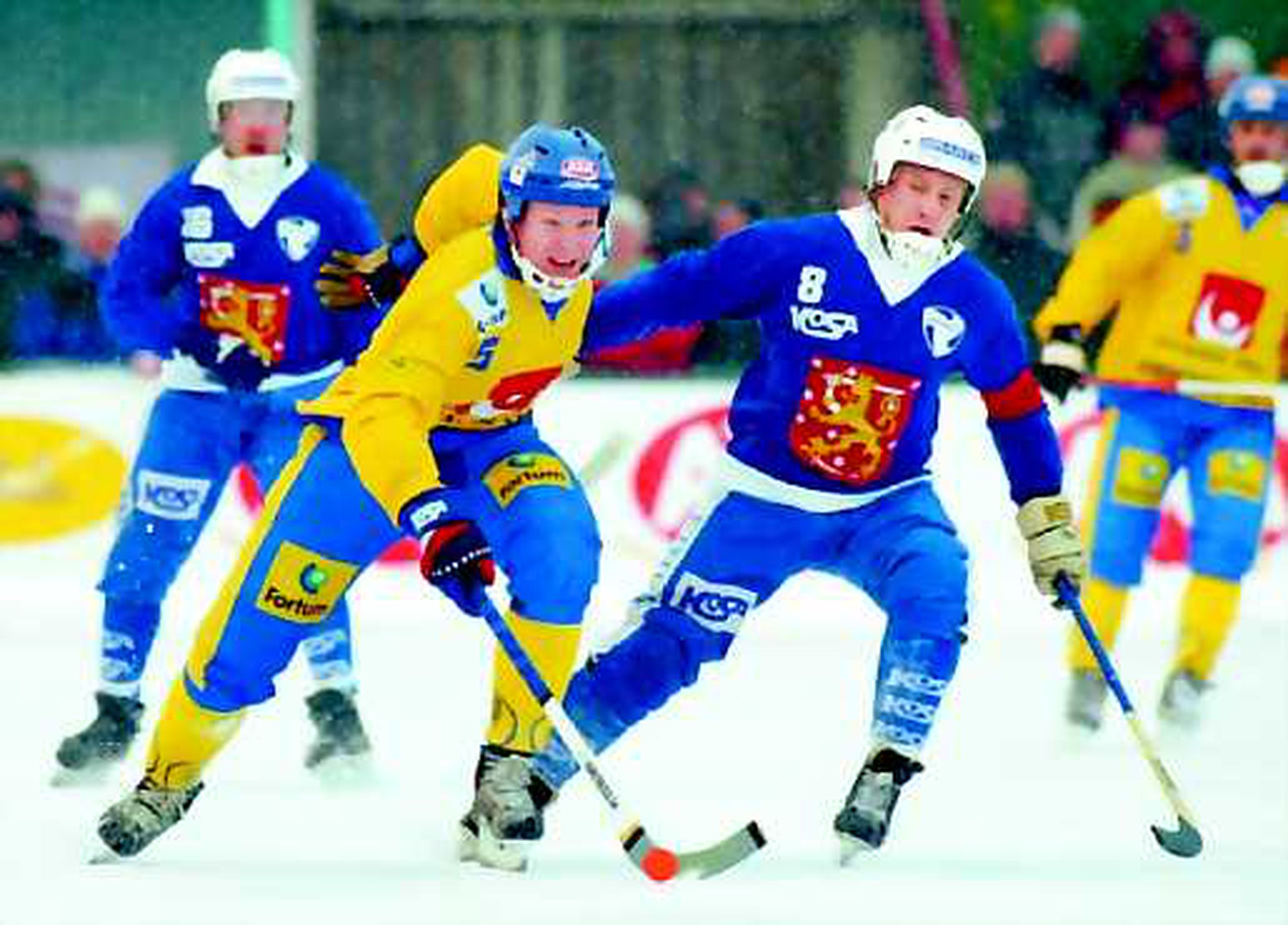 Suomi voitti jääpallon MM-kultaa | Kaleva