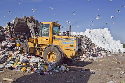 Ruskon jätekeskus toteuttaa ensi viikolla muovijätteiden keräystä koskevan kokeilun – keräykseen voi viedä muovisia tuotepakkauksia ja muoviesineitä