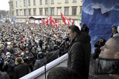 Oppositiojohtaja Aleksei Navalnyin tapaus osoittaa, kuinka kaukana Putinin Venäjä on länsimaisesta demokratiasta. Oppositio painetaan alas.