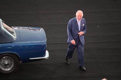 Prinssi Charlesin vuosikymmenien mittainen odotus kruununperijänä päättyi – tällainen on uusi kuningas