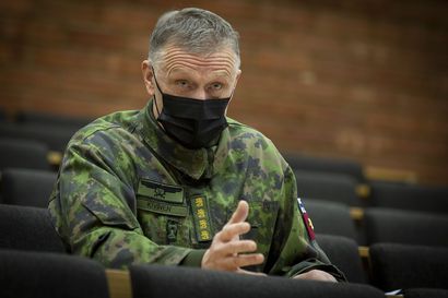 Puolustusvoimain komentaja, kenraali Timo Kivinen: Koronan torjunnassa tarvitaan nyt nopeaa reagointia