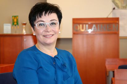 Riikka Moilanen valittiin Oulaisten uudeksi kaupunginjohtajaksi äänestyksen jälkeen