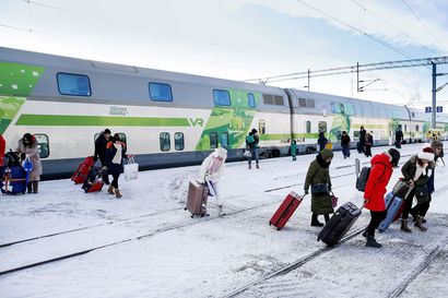Junalippuja pohjoiseen varataan joulun alla vilkkaammin kuin vuosi sitten – yöjunavuoroihin lisäys sesongin ajaksi