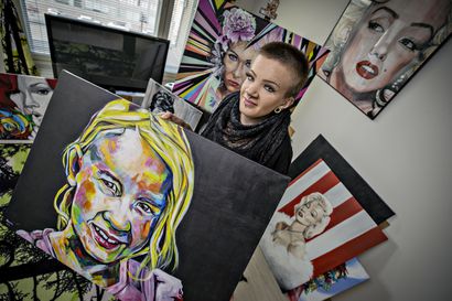 Oululainen Sari Ojala tarvitsee apua arjessa, mutta maalaaminen ja piirtäminen on verissä – "Taide tukee minua pärjäämään elämässä"
