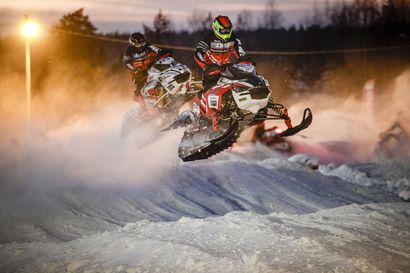 Joonas Keskiaho otti tyynen varmasti voiton snowcrossin SM-avauksessa Rovaniemen Pakkaskisassa