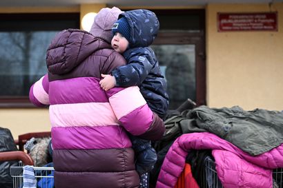 Pello valmiina vastaanottamaan sotapakolaisia Ukrainasta, Sodankylä lahjoittaa varoja kriisityöhön – Kemijärvi laittaa suhteet venäläiseen ystävyyskaupunkiin tauolle