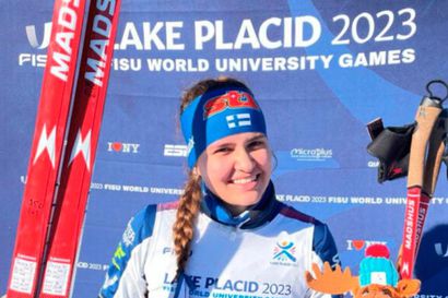 Hilla Niemelä hiihti universiadikultaa Lake Placidissa – kiitti Krista Pärmäkoskea