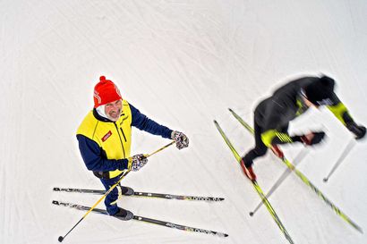 Uudistunut Rautiperän alue houkuttelee hiihtäjiä - katso video