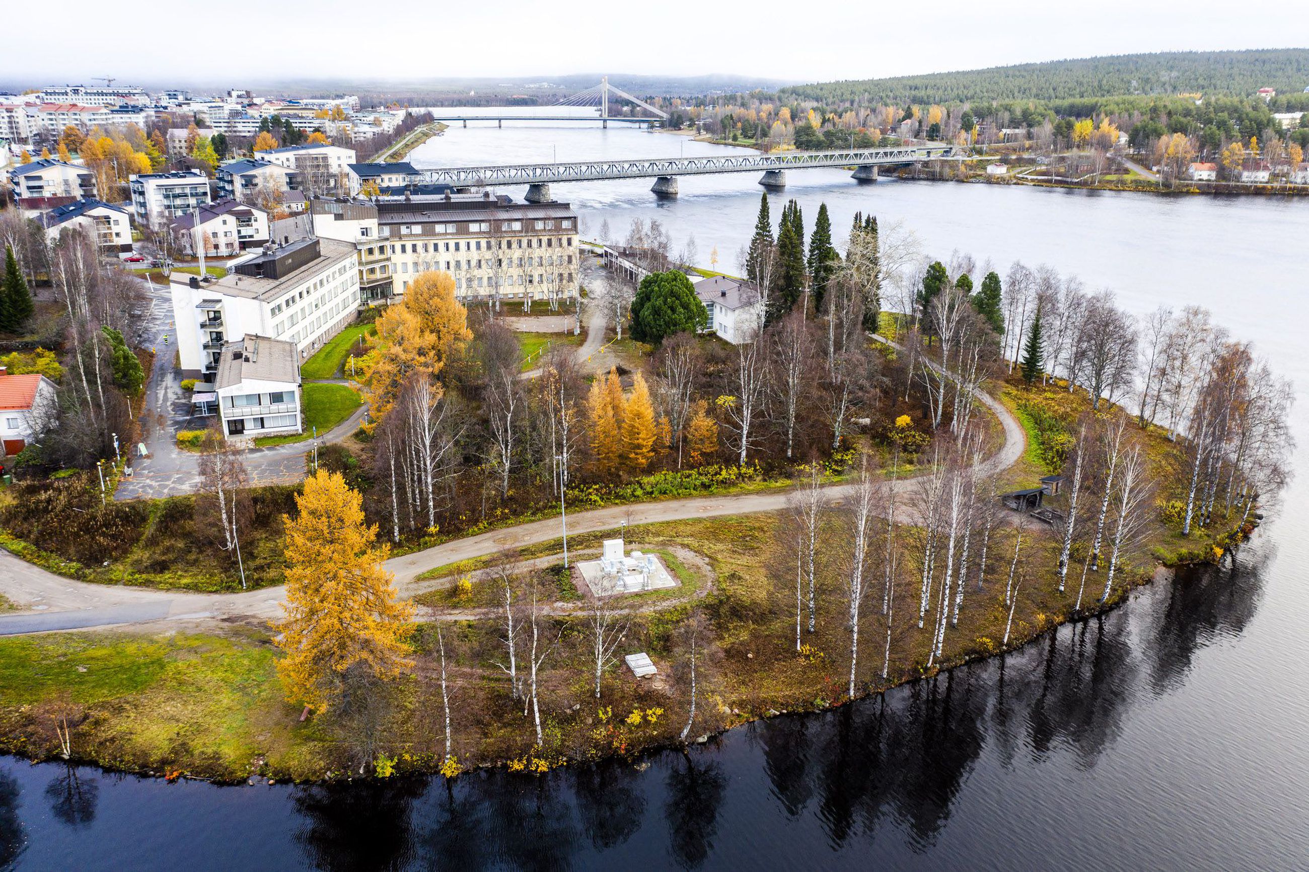 Sairaalanniemen kaavoitusta jatketaan Kruunu & Laavu -suunnitelman  pohjalta, puistoalueita laajennettu huomattavasti | Lapin Kansa