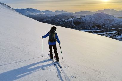 Vapaalaskija Jarkko-Juhani Henttonen kertoo, miksi Pohjois-Norjan vuorilla on nyt niin vaarallista – 4 kuoli viime viikon lumivyöryissä