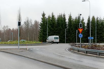 Kiertoliittymä saa liikennevalot Oulussa ensimmäistä kertaa – Lue tästä, kenelle palaa punainen valo