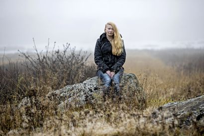 Vihannissa asuva Sylvi-Helena Kaarela sairastui nuorena masennukseen – hän on toivonut psykoterapia, mutta avuksi on tarjottu lääkkeitä