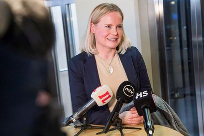 Perussuomalaiset yhdistää Uniper-sotkun ja pääministerin juhlinnan – puolue vaatii asiasta selvitystä eduskunnalle