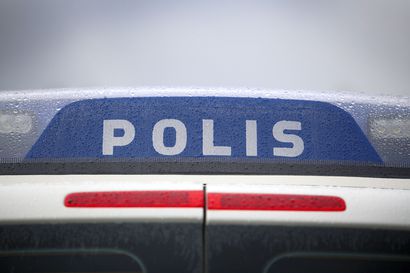 Naiskuljettaja autoili 1,66 promillen humalassa Oulunsalossa – poliisipartio nappasi