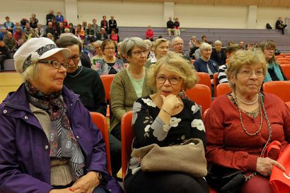 Ikäihmisten messut Raahessa: Seniorikansalaisia ei saa heittää romukoppaan