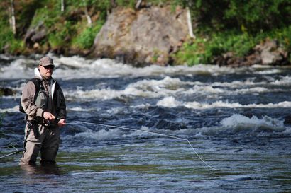 Perhokalastuksen MM-kilpailut Kuusamossa ja Taivalkoskella alkavat viikon päästä – joukkueet ovat jo saapuneet harjoittelemaan kilpailuvesille